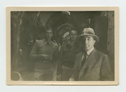 Palestine (Peter Wiley, William "Bill" McGuire and Dr. Fleischner in the Bazaar of Jerusalem). Recto